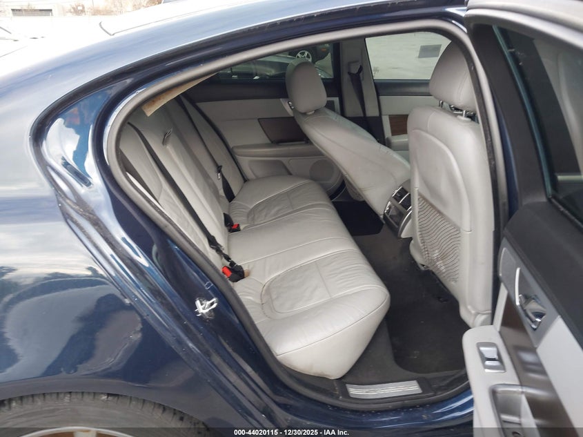 2013 Jaguar Xf VIN SAJWA0ES3DPS78813 IAAI salvage auction — LEFT FRONT, Salvage (California), sold $225 on 2026-07-29 (photo 8)