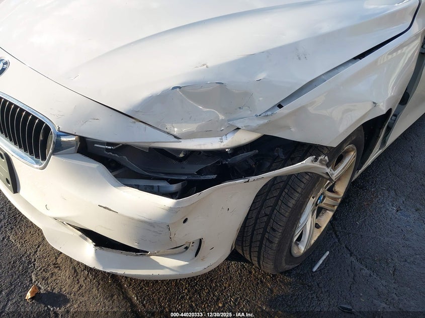 2015 BMW 3er VIN WBA3C3C52FP663810 IAAI salvage auction — FRONT END, Salvage Title, sold $425 on 2026-07-21 (photo 6)