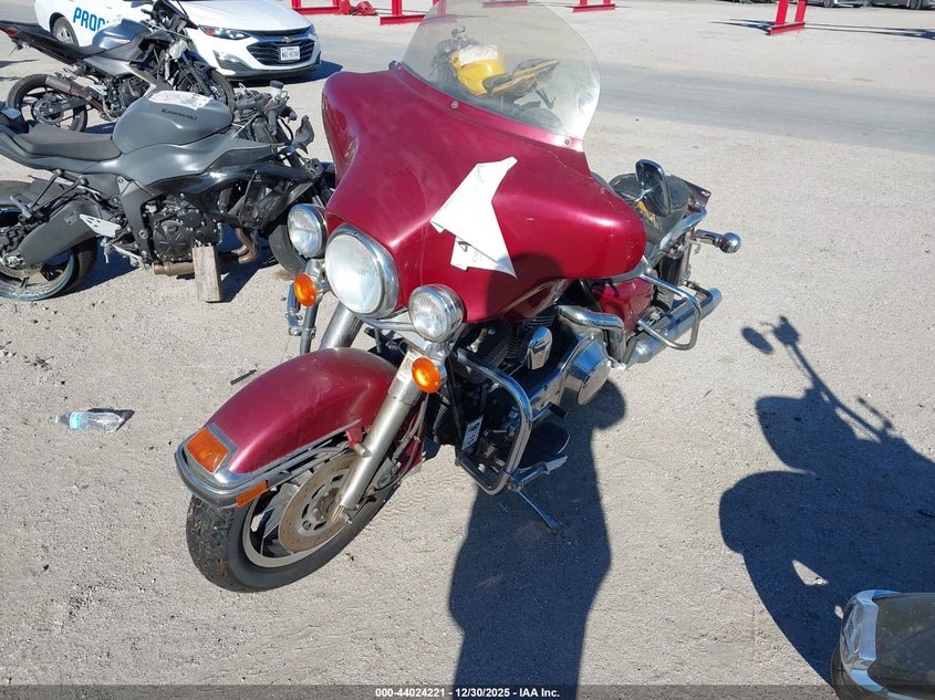 1999 Harley-davidson Flhtpi VIN 1HD1FMW13XY643561 IAAI salvage auction — NORMAL WEAR, Clear (Virginia), sold $900 on 2026-08-01 (photo 2)