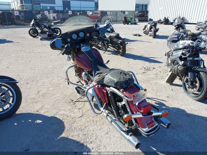 1999 Harley-davidson Flhtpi VIN 1HD1FMW13XY643561 IAAI salvage auction — NORMAL WEAR, Clear (Virginia), sold $900 on 2026-08-01 (photo 3)