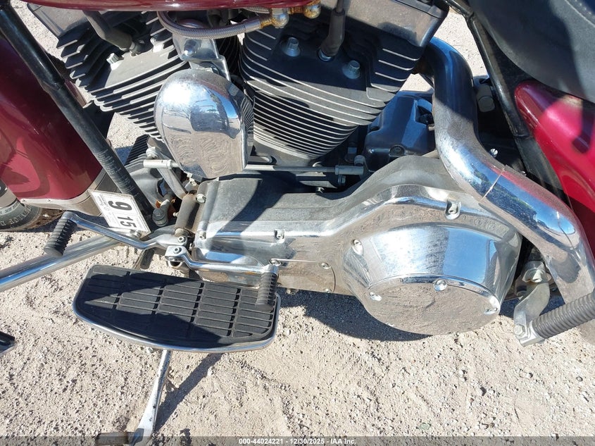 1999 Harley-davidson Flhtpi VIN 1HD1FMW13XY643561 IAAI salvage auction — NORMAL WEAR, Clear (Virginia), sold $900 on 2026-08-01 (photo 9)
