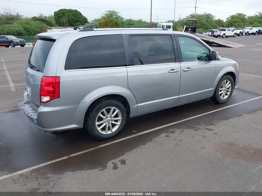 2019 Dodge Caravan VIN 2C4RDGCG9KR660589 IAAI salvage auction — REAR END, Salvage Title, sold $125 on 2026-07-21 (photo 4)