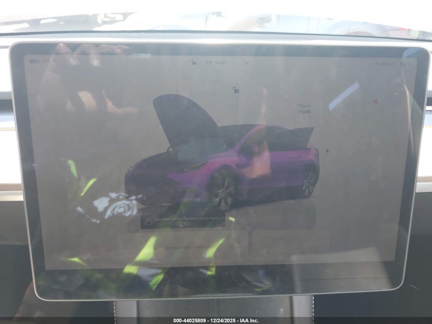 2022 Tesla Model y VIN 7SAYGAEE8NF540779 IAAI salvage auction — FRONT END, Salvage (Hawaii), sold $6,950 on 2026-07-16 (photo 7)