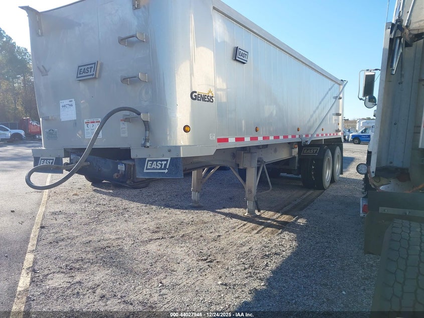 2025 VIN 1E1D2M289SR086738 IAAI salvage auction — FRONT END, Salvage Title, sold $16,250 on 2026-10-07 (photo 2)