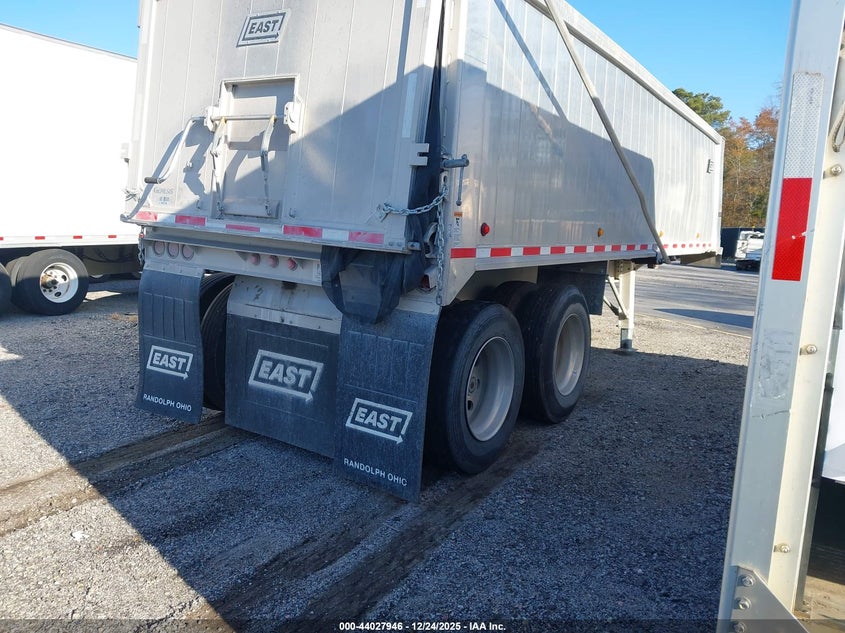 2025 VIN 1E1D2M289SR086738 IAAI salvage auction — FRONT END, Salvage Title, sold $16,250 on 2026-10-07 (photo 4)