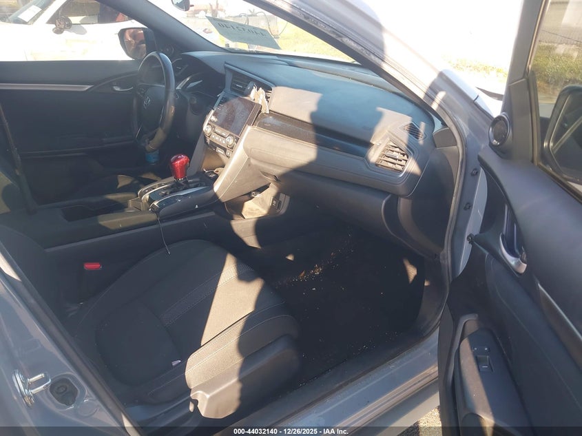 2021 Honda Civic VIN SHHFK7H68MU201026 IAAI salvage auction — REAR END, Salvage Title, sold $4,225 on 2026-07-16 (photo 5)