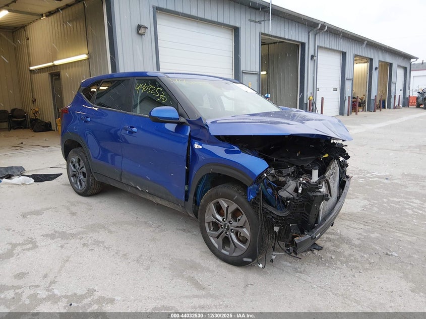 2024 Kia Seltos VIN KNDEPCAA7R7646571 IAAI salvage auction — FRONT END, Salvage (Indiana), sold $1,125 on 2026-07-29 (photo 1)