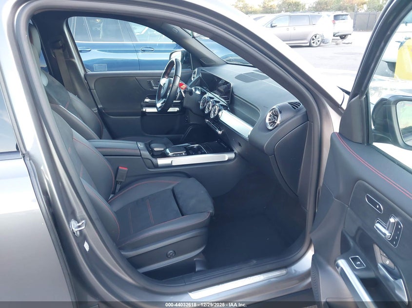 2023 Mercedes-benz Glb-class VIN W1N4M4HB8PW282195 IAAI salvage auction — LEFT REAR, Other, sold $18,300 on 2026-09-11 (photo 5)