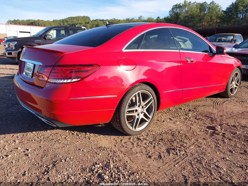 2014 Mercedes-benz E-klasse VIN WDDKJ5KBXEF244962 IAAI salvage auction — FRONT END, Salvage (Alabama), sold $400 on 2026-08-05 (photo 4)