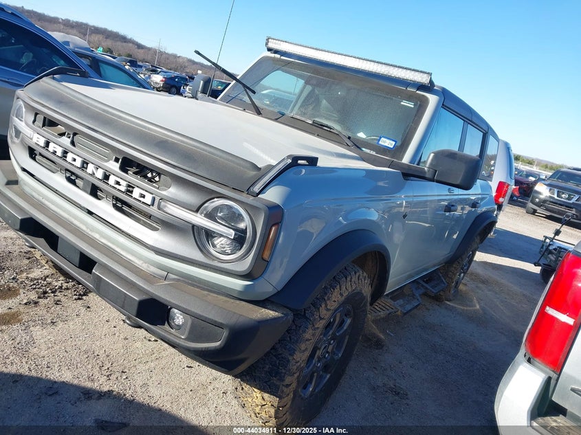 2023 Ford Bronco VIN 1FMDE5BH6PLB84786 IAAI salvage auction — REAR END, Original (Texas), sold $12,600 on 2026-07-30 (photo 2)