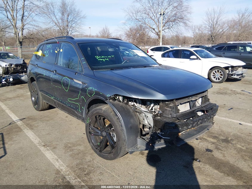 2023 Volkswagen Tiguan VIN 3VV8B7AX4PM091493 IAAI salvage auction — FRONT END, Salvage (New Jersey), sold $8,600 on 2026-07-09 (photo 1)