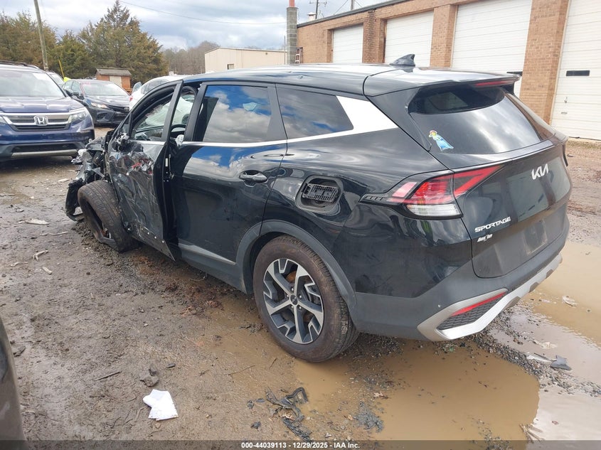 2023 Kia Sportage VIN 5XYK33AF9PG039999 IAAI salvage auction — FRONT END, Salvage Title, sold $4,350 on 2026-07-27 (photo 3)