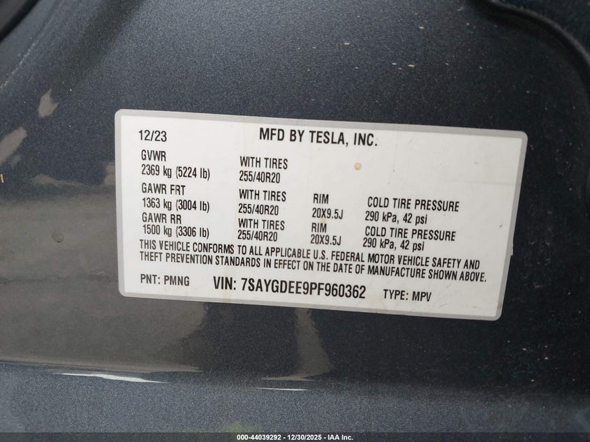 2023 Tesla Model y VIN 7SAYGDEE9PF960362 IAAI salvage auction — RIGHT SIDE, Salvage (California), sold $12,450 on 2026-09-03 (photo 9)