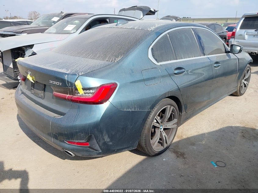 2021 BMW 3er VIN 3MW5R1J01M8B62017 IAAI salvage auction — UNDERCARRIAGE, Salvage Title, sold $7,100 on 2026-07-08 (photo 4)