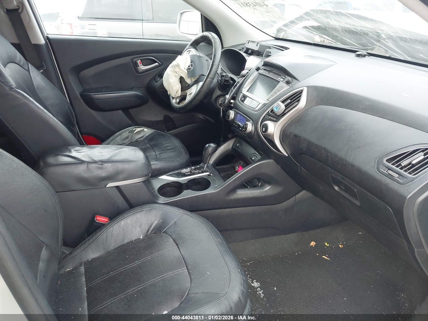 2012 Hyundai Tucson VIN KM8JU3AC9CU404006 IAAI salvage auction — FRONT END, Salvage (Illinois), sold $475 on 2026-08-02 (photo 5)