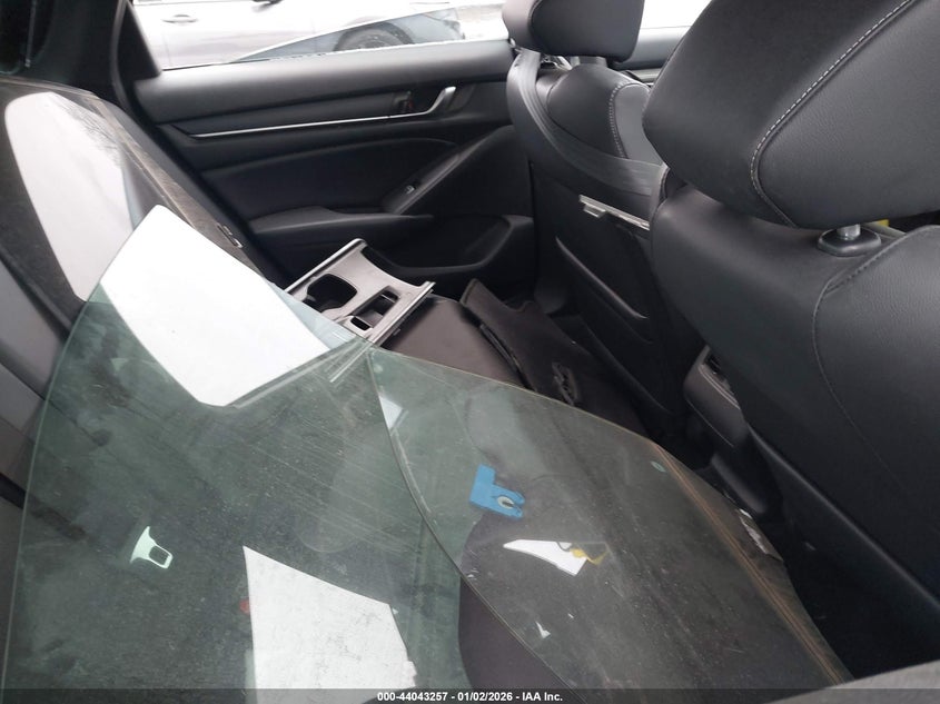 2018 Honda Accord VIN 1HGCV2F36JA050068 IAAI salvage auction — THEFT, Salvage (Pennsylvania), sold $5,400 on 2026-07-22 (photo 8)