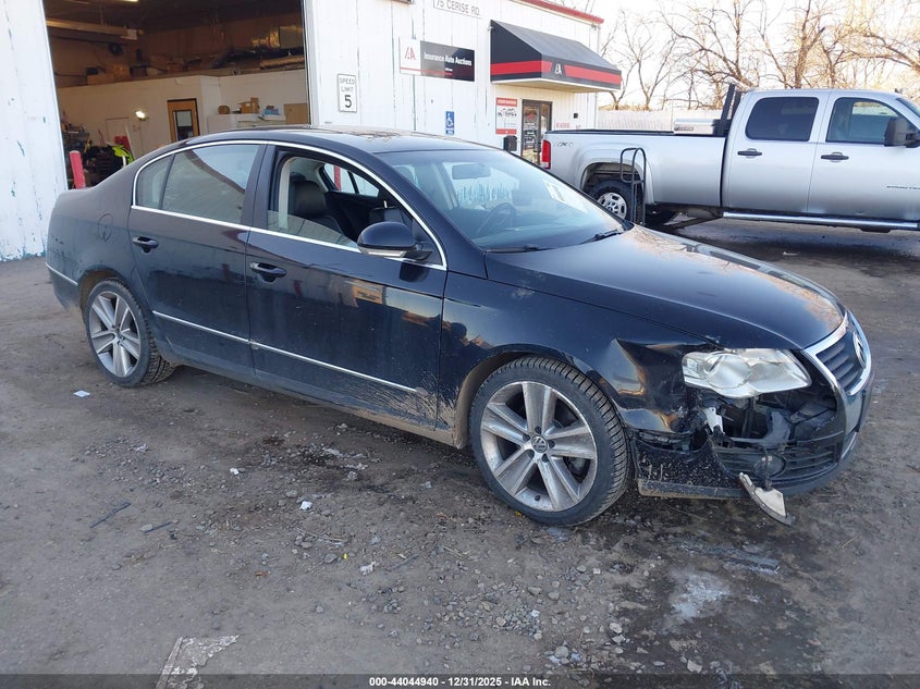 2010 Volkswagen Passat VIN WVWJK7AN9AE097902 IAAI salvage auction — RIGHT FRONT, Clear (Montana), sold $1,200 on 2026-08-10 (photo 1)