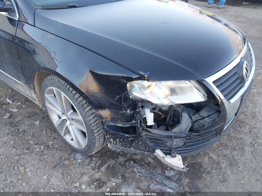 2010 Volkswagen Passat VIN WVWJK7AN9AE097902 IAAI salvage auction — RIGHT FRONT, Clear (Montana), sold $1,200 on 2026-08-10 (photo 6)
