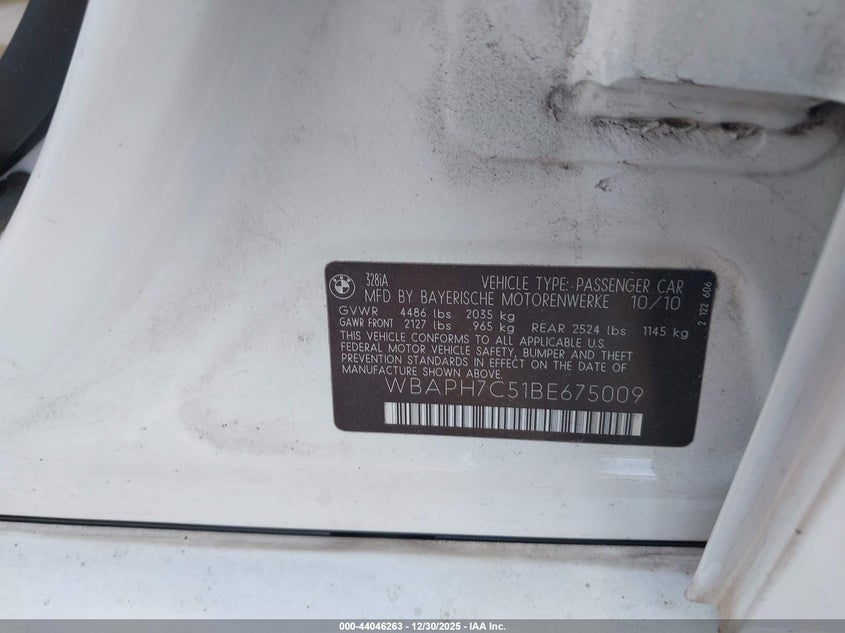 2011 BMW 3er VIN WBAPH7C51BE675009 IAAI salvage auction — FRONT END, Salvage (Texas), sold $350 on 2026-07-22 (photo 9)