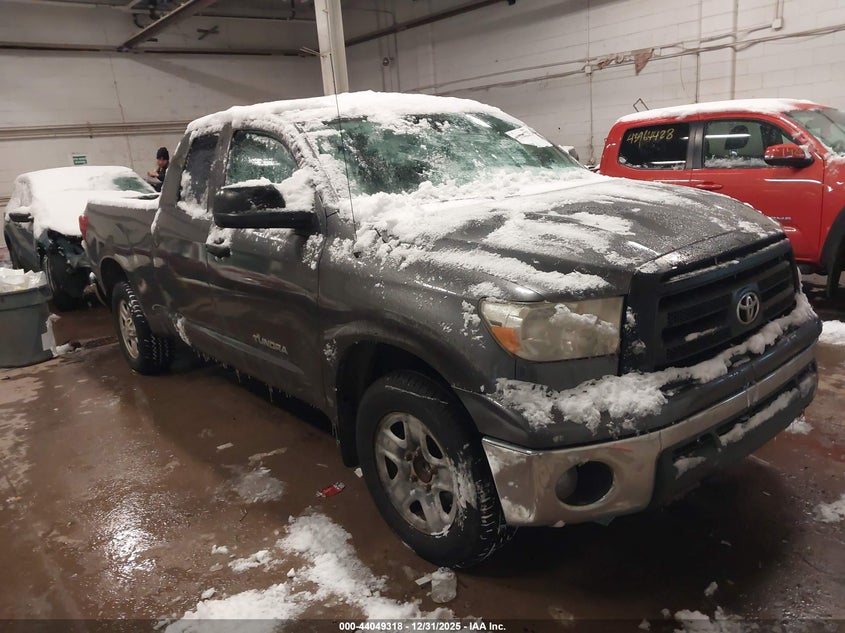 2011 Toyota Tundra VIN 5TFRY5F18BX098928 IAAI salvage auction — NORMAL WEAR, Clear (Montana), sold $2,500 on 2026-07-15 (photo 1)