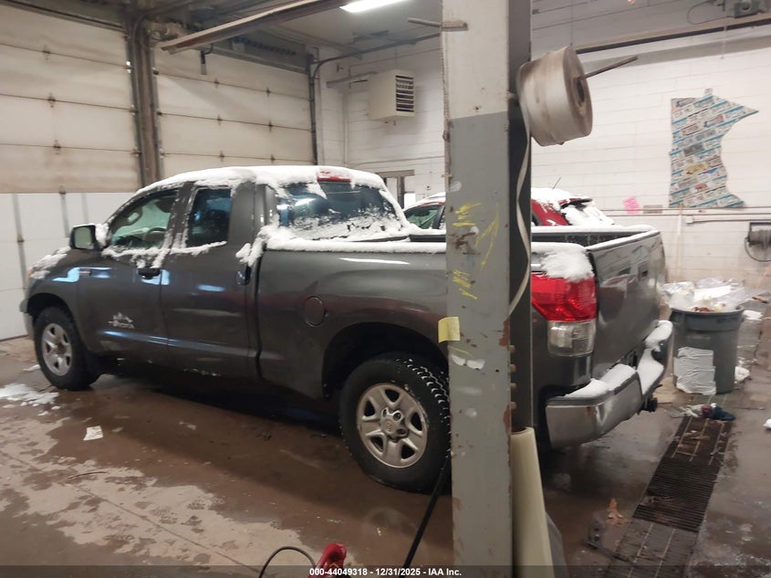 2011 Toyota Tundra VIN 5TFRY5F18BX098928 IAAI salvage auction — NORMAL WEAR, Clear (Montana), sold $2,500 on 2026-07-15 (photo 3)