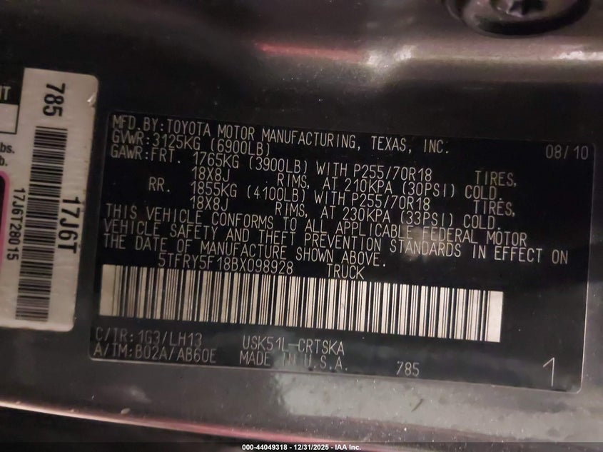 2011 Toyota Tundra VIN 5TFRY5F18BX098928 IAAI salvage auction — NORMAL WEAR, Clear (Montana), sold $2,500 on 2026-07-15 (photo 9)