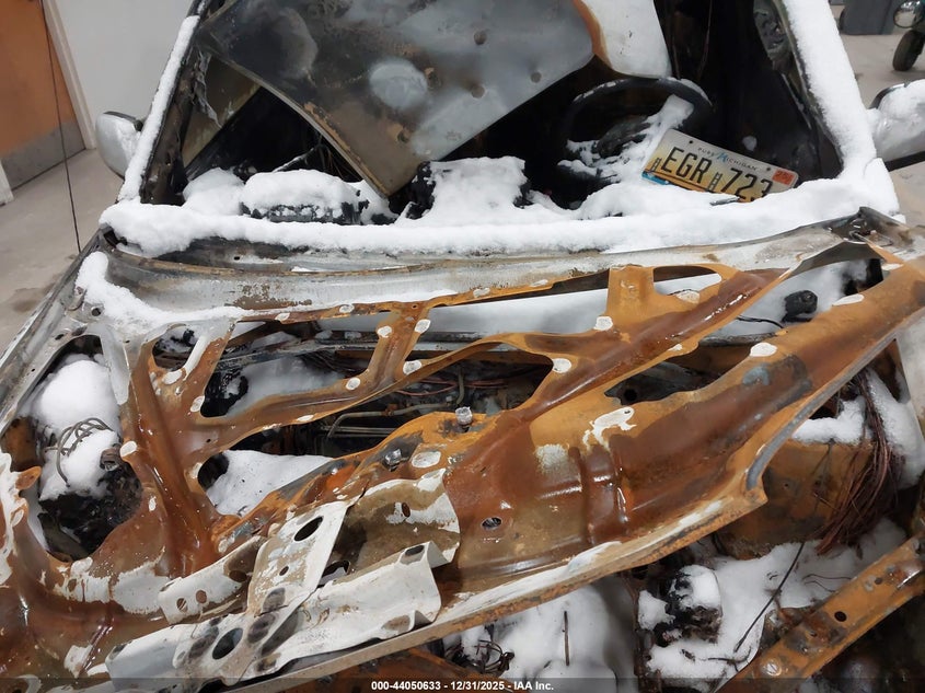 2004 Toyota Rav 4 VIN JTEHD20V746018833 IAAI salvage auction — BURN, Scrap (Michigan), sold $25 on 2026-07-27 (photo 6)