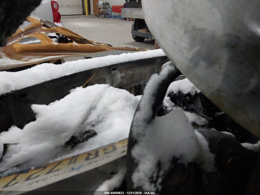 2004 Toyota Rav 4 VIN JTEHD20V746018833 IAAI salvage auction — BURN, Scrap (Michigan), sold $25 on 2026-07-27 (photo 7)