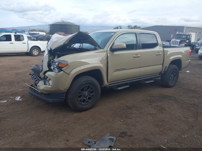 2017 Toyota Tacoma VIN 3TMAZ5CN3HM034697 IAAI salvage auction — FRONT END, Salvage (Hawaii), sold $2,950 on 2026-07-29 (photo 2)