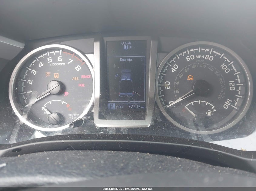 2017 Toyota Tacoma VIN 3TMAZ5CN3HM034697 IAAI salvage auction — FRONT END, Salvage (Hawaii), sold $2,950 on 2026-07-29 (photo 7)