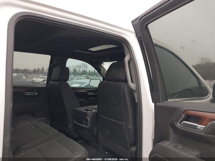 2023 Gmc Sierra 1500 VIN 1GTUUGE8XPZ305881 IAAI salvage auction — Burn Engine, Other, sold $12,275 on 2026-07-22 (photo 8)