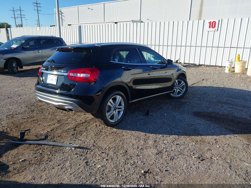 2015 Mercedes-benz Gla-klasse VIN WDCTG4GB2FJ087064 IAAI salvage auction — SIDE, Salvage Title, sold $2,800 on 2026-07-09 (photo 4)