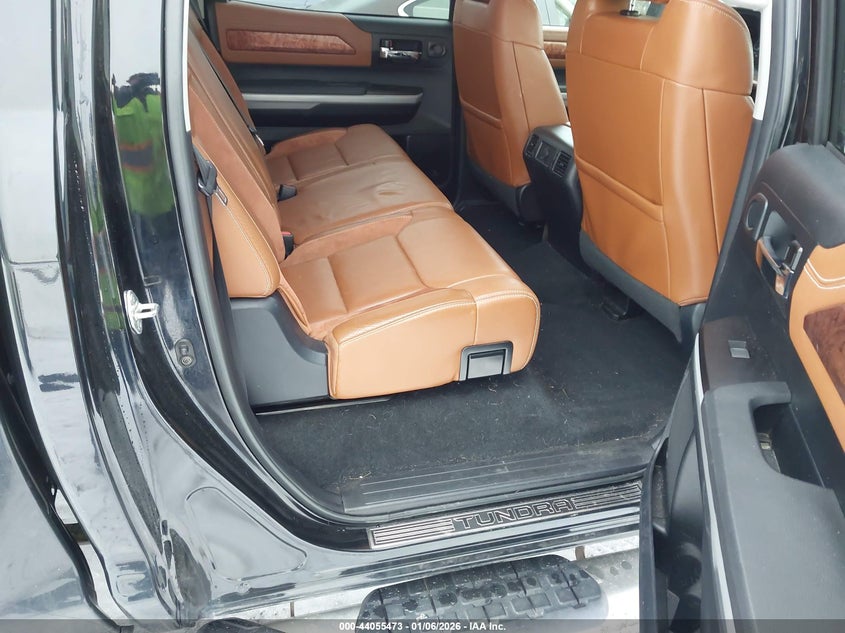 2018 Toyota Tundra VIN 5TFAY5F17JX715215 IAAI salvage auction — LEFT SIDE, Salvage (New Hampshire), sold $13,100 on 2026-07-17 (photo 8)