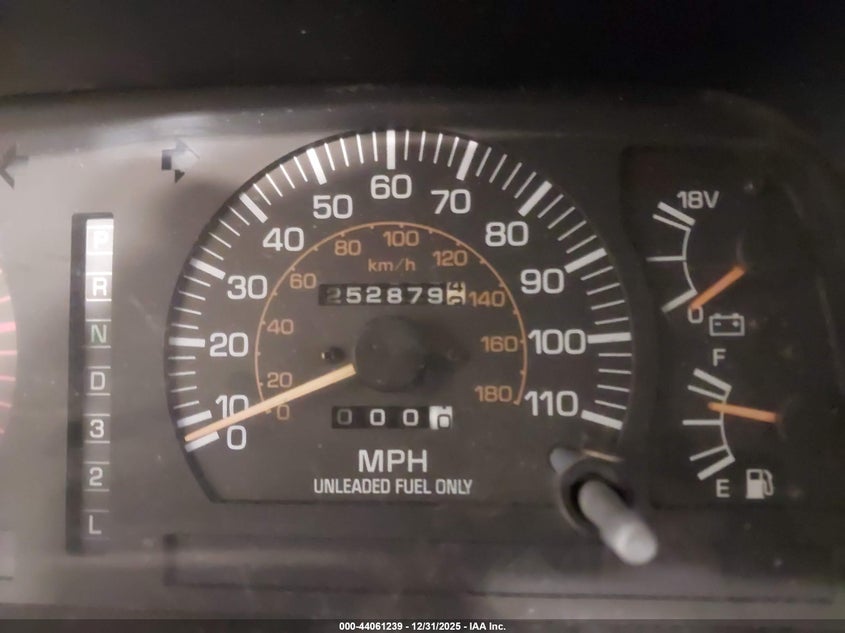 1992 Toyota Land cruiser VIN JT3FJ80W0N0049284 IAAI salvage auction — MECHANICAL, Dealer (Iowa), sold $525 on 2026-07-28 (photo 7)