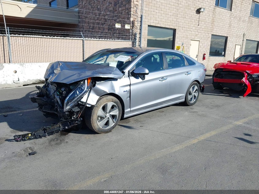 2016 Hyundai Sonata hybrid VIN KMHE34L17GA031402 IAAI salvage auction — FRONT END, Other, sold $1,500 on 2026-07-06 (photo 2)