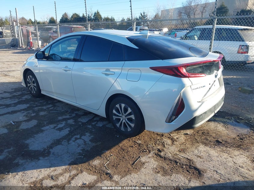 2020 Toyota Prius prime VIN JTDKARFP6L3160319 IAAI salvage auction — RIGHT SIDE, Clear (Oklahoma), sold $7,300 on 2026-07-30 (photo 3)