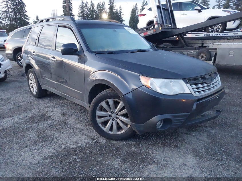 2013 Subaru Forester VIN JF2SHADC3DH440928 IAAI salvage auction — LEFT FRONT, Other, sold $425 on 2026-07-08 (photo 1)