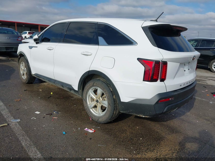 2021 Kia Sorento VIN 5XYRG4LC7MG040625 IAAI salvage auction — RIGHT FRONT, Other, sold $2,250 on 2026-07-14 (photo 3)