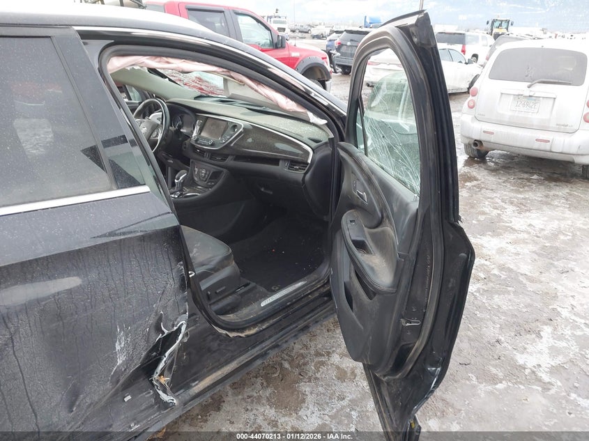 2020 Buick Envision VIN LRBFX4SX4LD036809 IAAI salvage auction — RIGHT SIDE, Salvage (Montana), sold $200 on 2026-07-15 (photo 5)