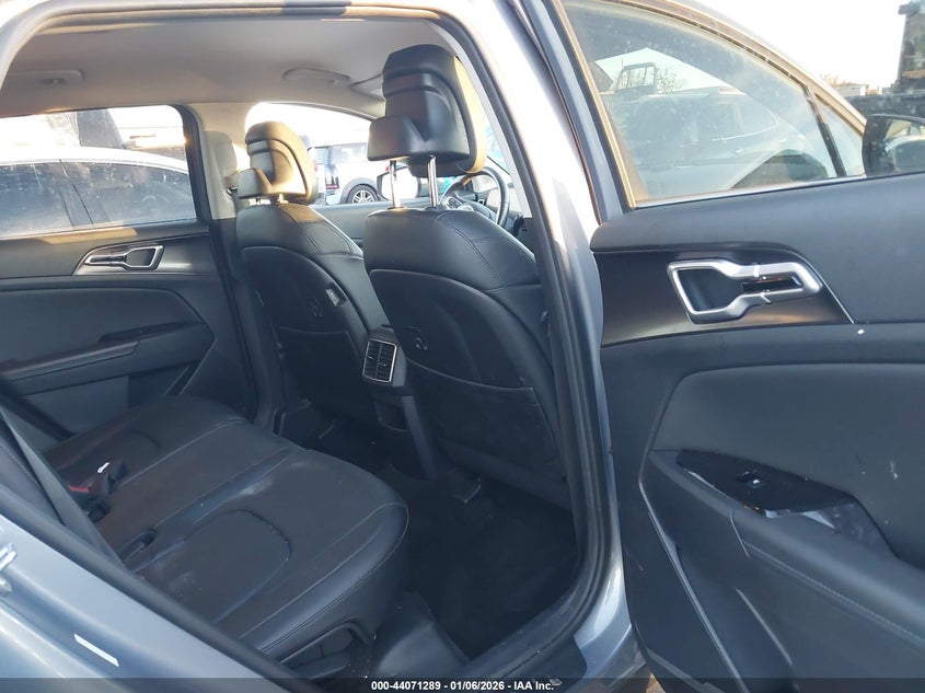 2024 Kia Sportage VIN 5XYK33DF5RG149043 IAAI salvage auction — LEFT REAR, Salvage (Oklahoma), sold $9,425 on 2026-07-24 (photo 8)