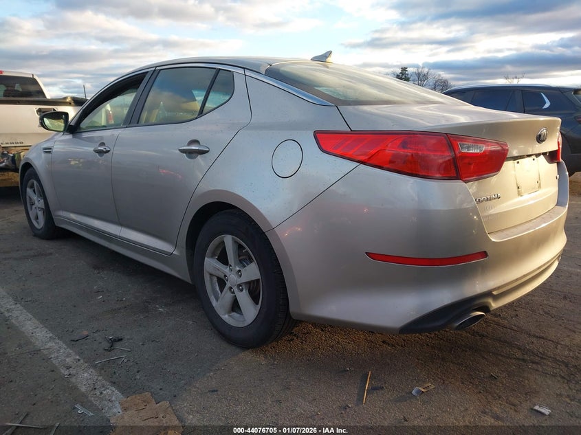 2014 Kia Optima VIN KNAGM4A72E5499851 IAAI salvage auction — WATER/FLOOD, Other, sold $425 on 2026-07-07 (photo 3)