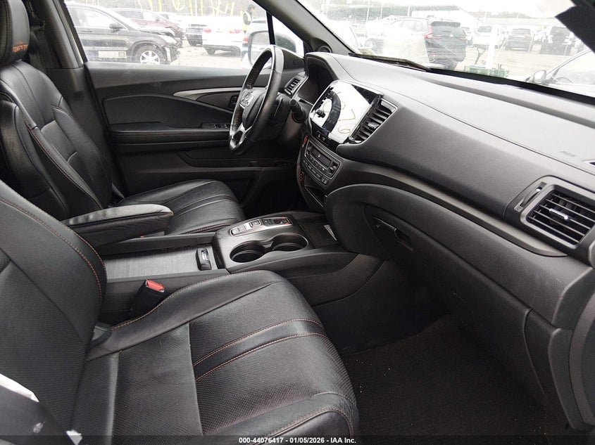 2022 Honda Pilot VIN 5FNYF6H87NB050675 IAAI salvage auction — RIGHT SIDE, Other, sold $12,500 on 2026-08-24 (photo 5)
