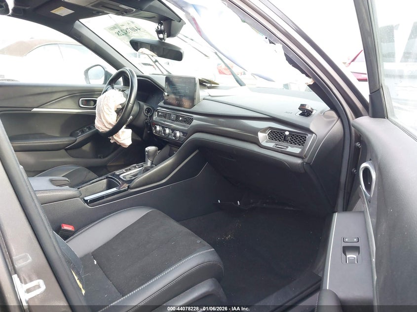 2025 Acura Integra VIN 19UDE4H61SA000722 IAAI salvage auction — RIGHT SIDE, Salvage (New Jersey), sold $7,750 on 2026-07-13 (photo 5)