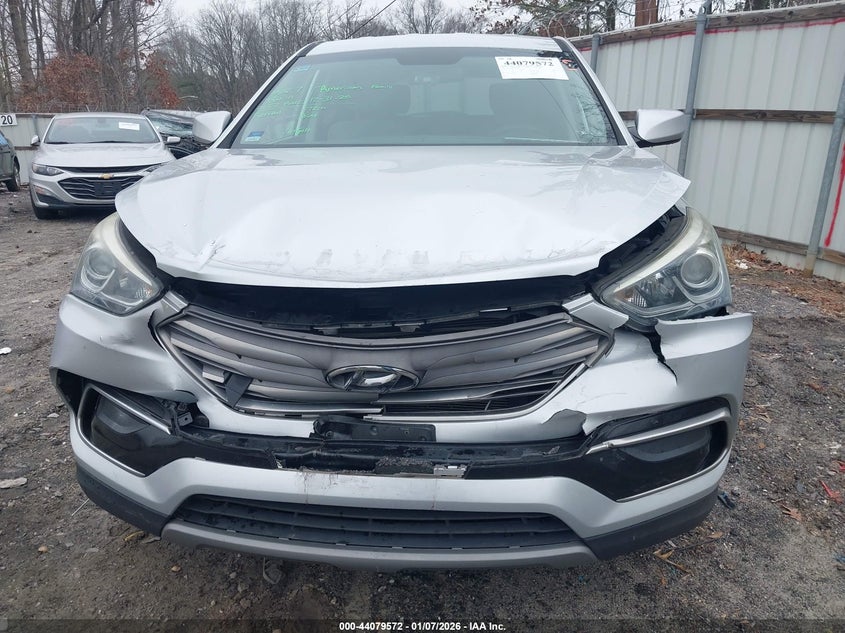 2017 Hyundai Santa fe VIN 5XYZT3LB9HG419077 IAAI salvage auction — FRONT END, Salvage (Idaho), sold $2,050 on 2026-08-02 (photo 6)