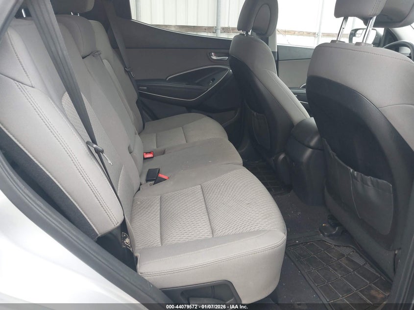 2017 Hyundai Santa fe VIN 5XYZT3LB9HG419077 IAAI salvage auction — FRONT END, Salvage (Idaho), sold $2,050 on 2026-08-02 (photo 8)