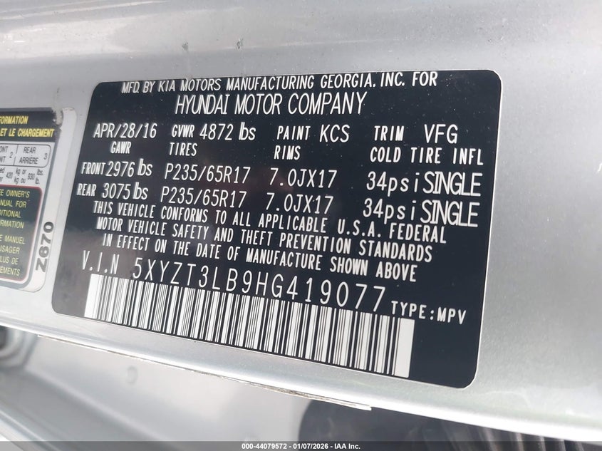 2017 Hyundai Santa fe VIN 5XYZT3LB9HG419077 IAAI salvage auction — FRONT END, Salvage (Idaho), sold $2,050 on 2026-08-02 (photo 9)