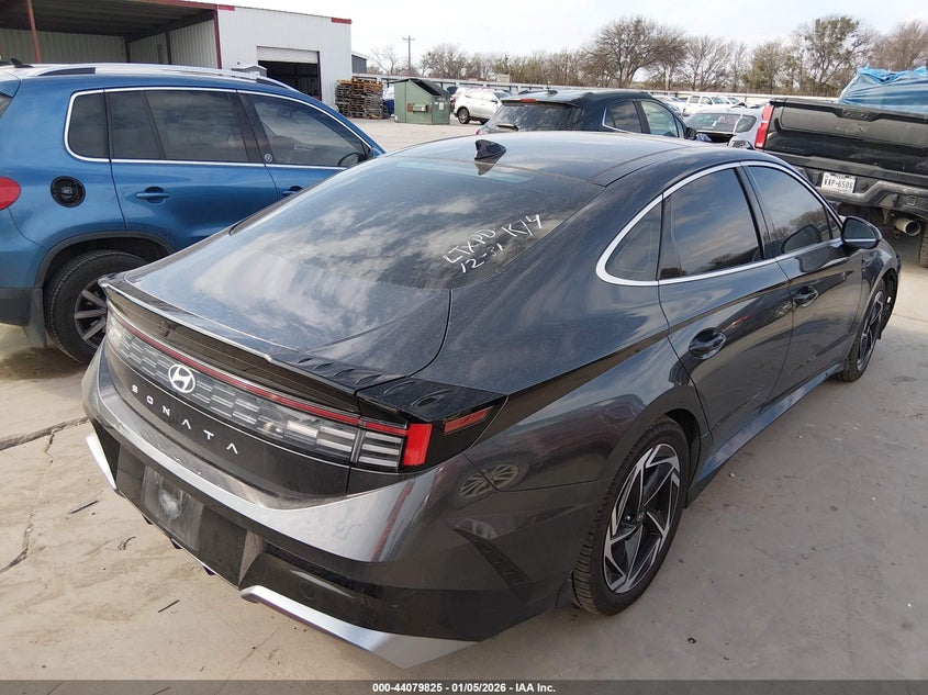 2024 Hyundai Sonata VIN KMHL14JA8RA422836 IAAI salvage auction — FRONT END, Salvage Title, sold $10,000 on 2026-07-14 (photo 4)