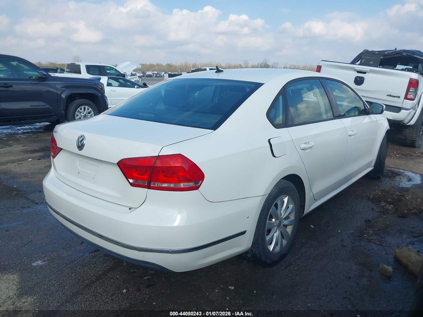 2013 Volkswagen Passat VIN 1VWAH7A30DC095157 IAAI salvage auction — FRONT END, Salvage Title, sold $200 on 2026-08-02 (photo 4)