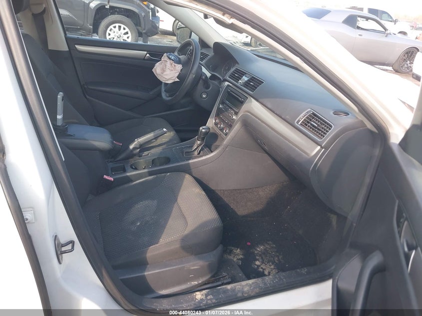 2013 Volkswagen Passat VIN 1VWAH7A30DC095157 IAAI salvage auction — FRONT END, Salvage Title, sold $200 on 2026-08-02 (photo 5)