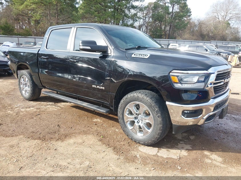 2021 Ram 1500 VIN 1C6SRFFT9MN686526 IAAI salvage auction — REAR END, Salvage Title, sold $9,900 on 2026-10-10 (photo 1)